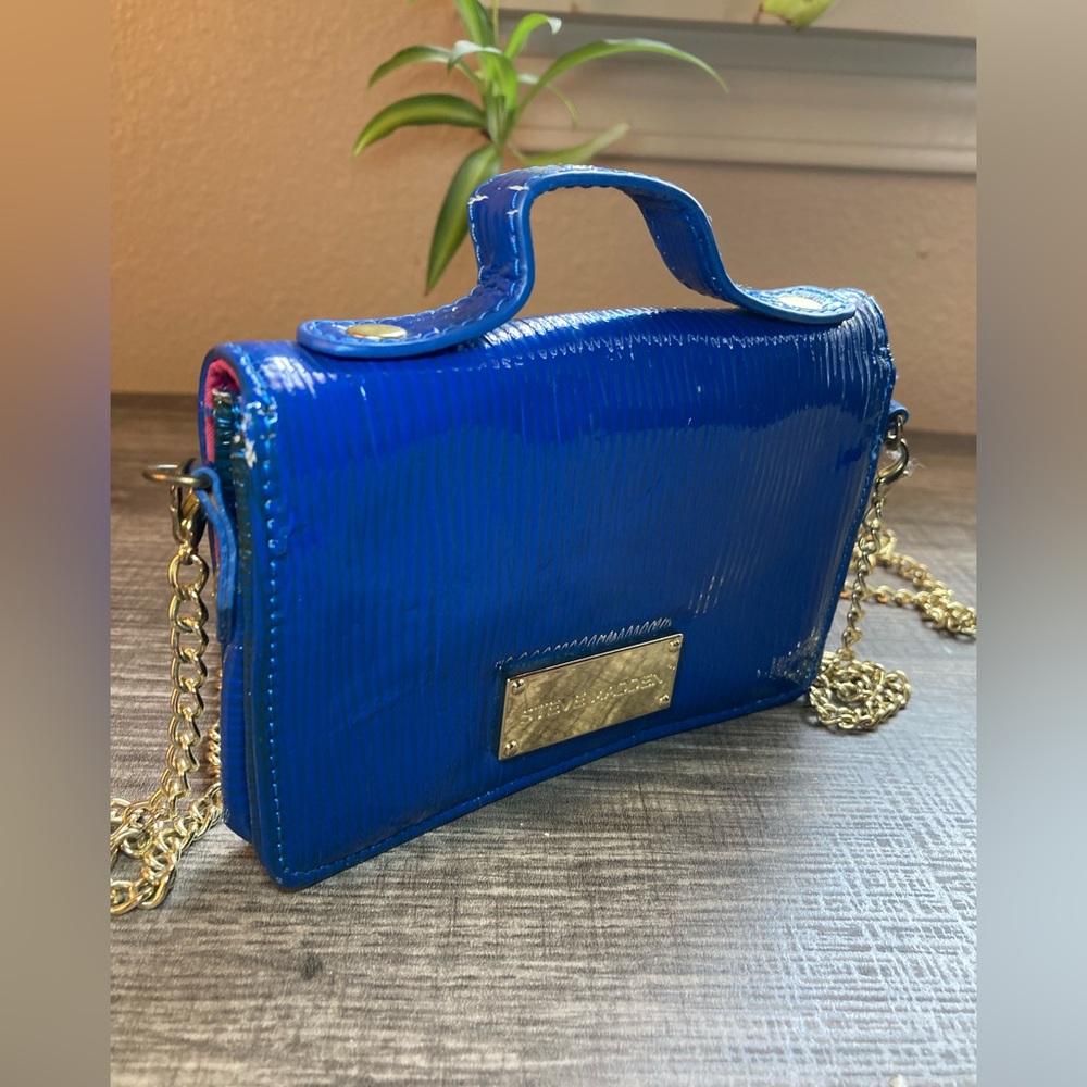 Blue Patent Leather Chain Strap Bag - Picture 9 of 11